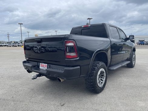 Used 2022 RAM 1500 Big Horn AWD/4WD image 4