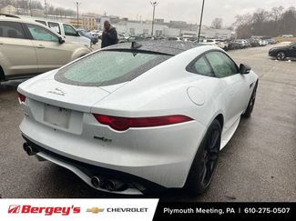Used 2017 Jaguar F-TYPE R video 2