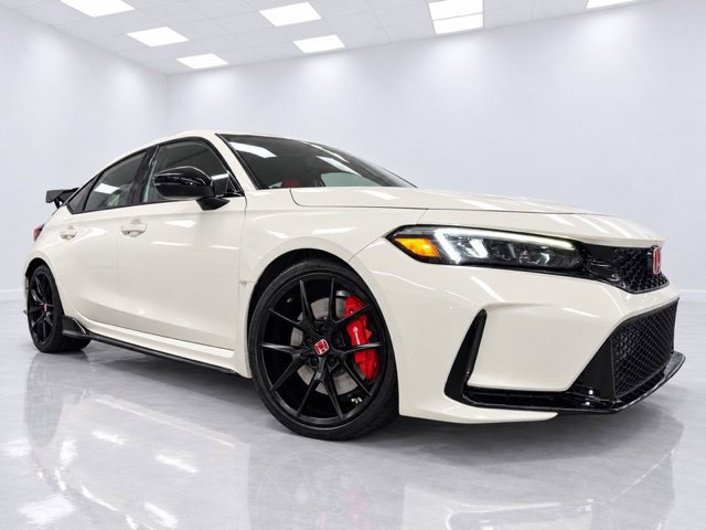 Used 2023 Honda Civic Type R image 8