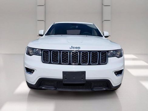 Certified 2022 Jeep Grand Cherokee Laredo E RWD image 8