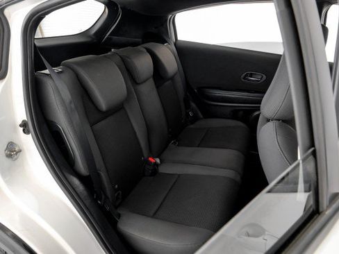 Used 2021 Honda HR-V Sport image 36