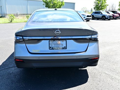 New 2026 Nissan Sentra SL FWD image 7