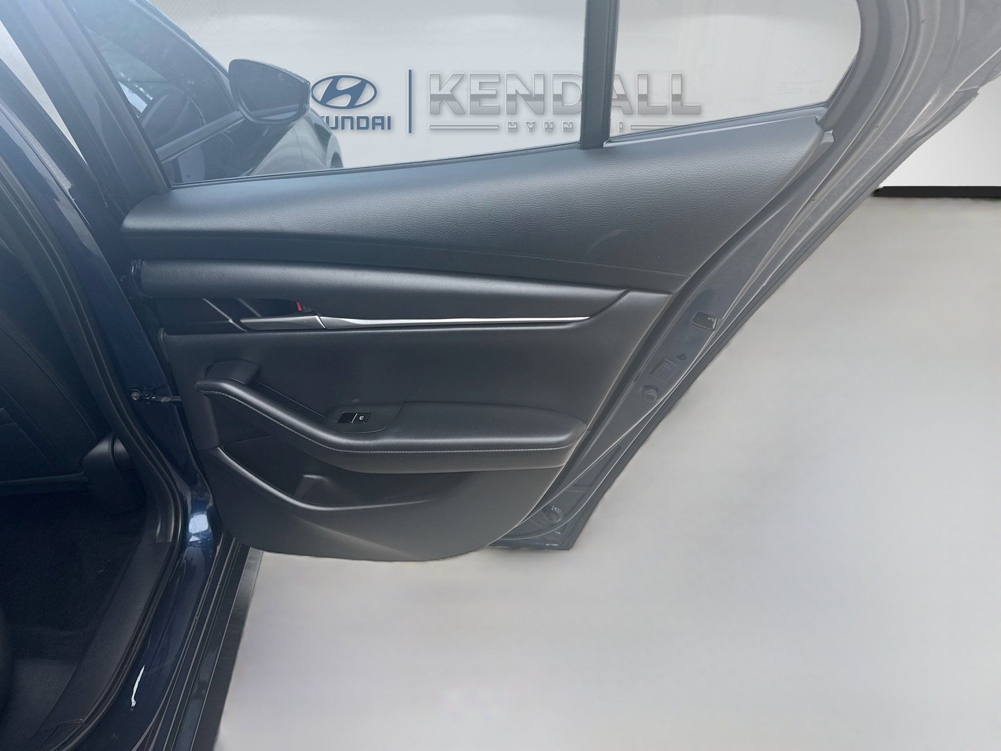 Used 2020 MAZDA MAZDA3 Sedan w/ Select Package FWD image 27