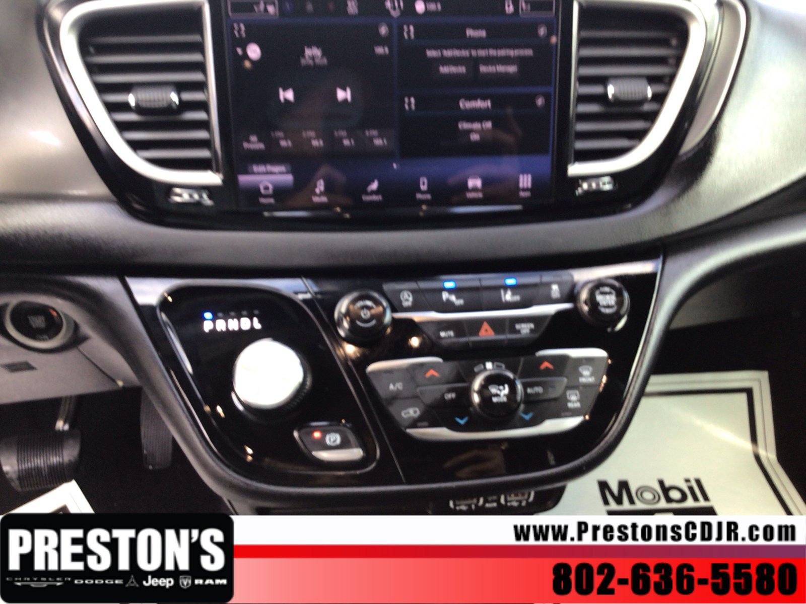 Used 2025 Chrysler Pacifica Select FWD image 15