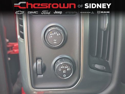 Used 2018 Chevrolet Silverado 1500 LT w/ All Star Edition AWD/4WD image 38