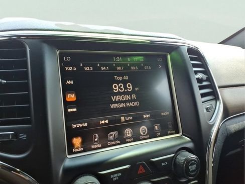 Used 2016 Jeep Grand Cherokee Limited RWD image 17