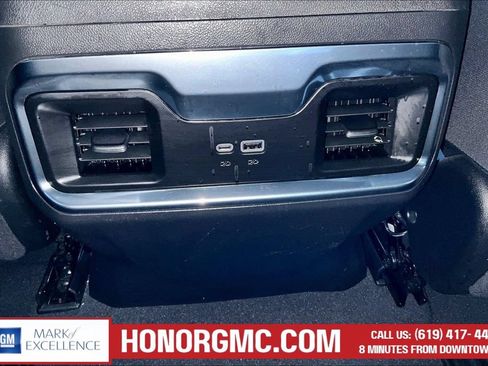 Used 2023 GMC Sierra 1500 Elevation AWD/4WD image 11