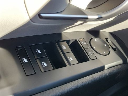 New 2026 Hyundai Tucson Blue SE image 16