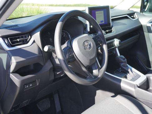 Used 2024 Toyota RAV4 LE image 18