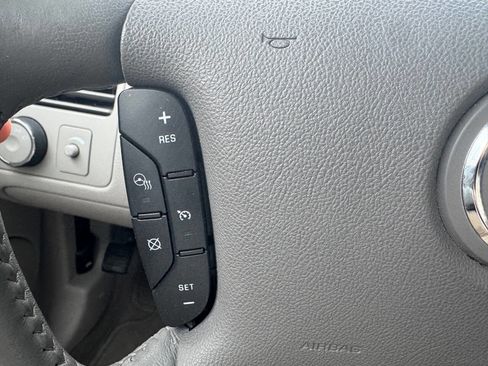 Used 2007 Buick Lucerne CXL image 21