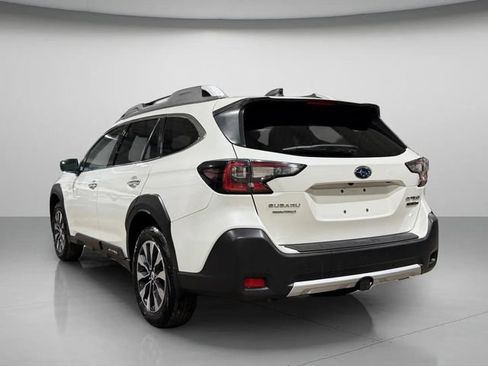 Used 2023 Subaru Outback Touring XT w/ Tech Package 3 AWD/4WD image 5