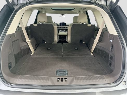 Used 2023 Lincoln Aviator Reserve w/ Elements Package Plus RWD image 27