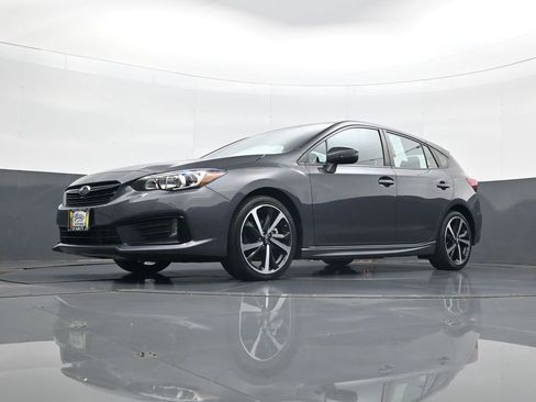 Used 2023 Subaru Impreza 2.0i Sport image 21