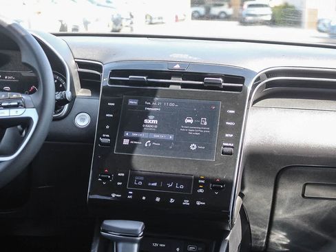 Used 2024 Hyundai Tucson SEL FWD image 16