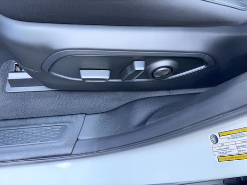 New 2026 Jeep Grand Cherokee L 4WD image 23