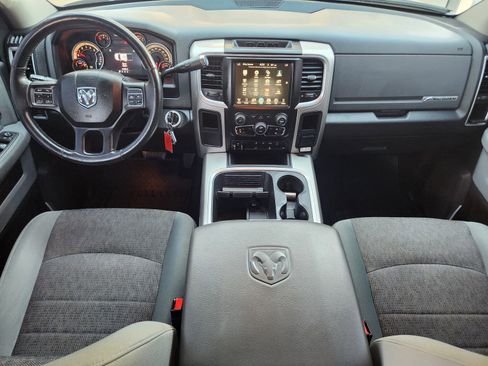 Used 2016 RAM 2500 Big Horn image 29