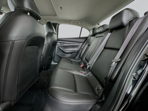 Used 2021 MAZDA MAZDA3 s image 9