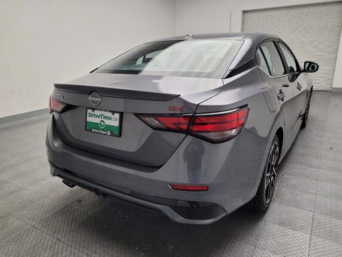 Used 2025 Nissan Sentra SR FWD image 7