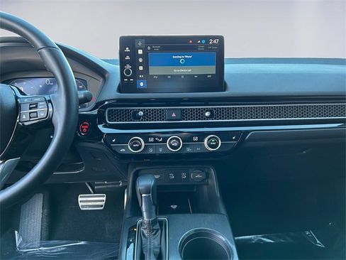 Used 2025 Honda Civic Sport Touring image 11