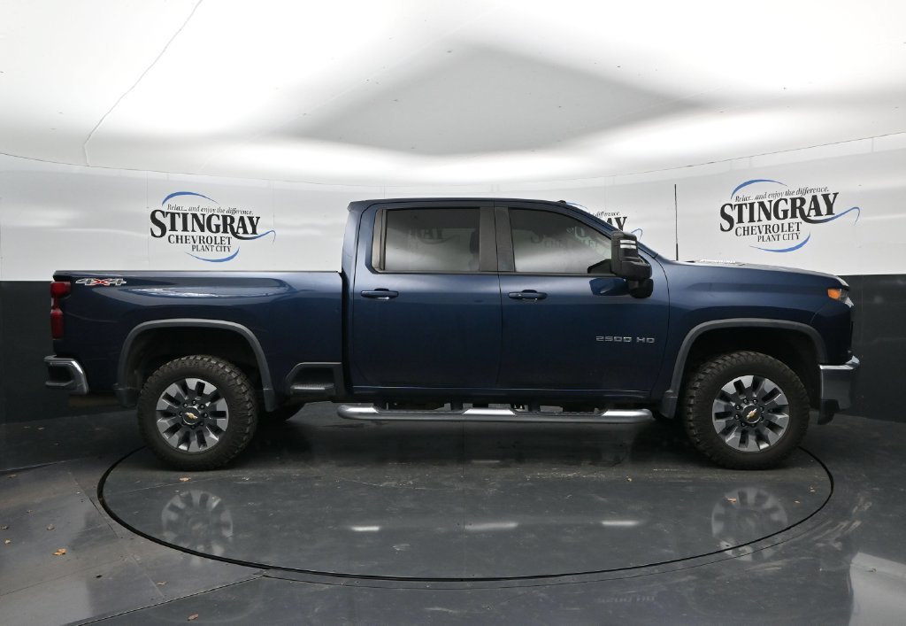 Used 2021 Chevrolet Silverado 2500 LT w/ Convenience Package AWD/4WD image 8