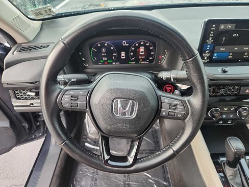 Certified 2024 Honda Accord EX-L image 19