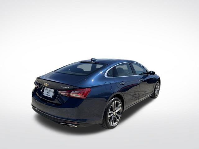 Used 2022 Chevrolet Malibu Premier FWD image 3