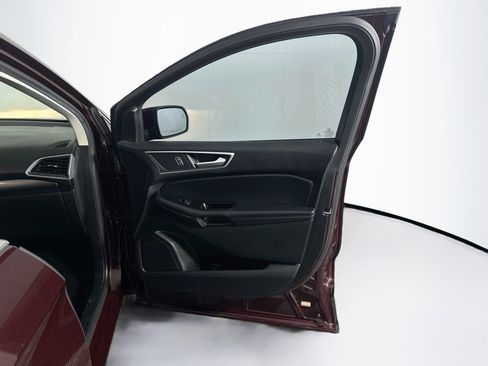 Used 2017 Ford Edge SEL w/ Equipment Group 201A FWD image 34