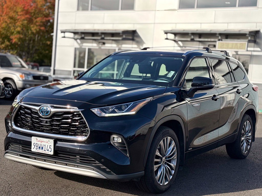 Used 2020 Toyota Highlander Limited AWD/4WD image 1