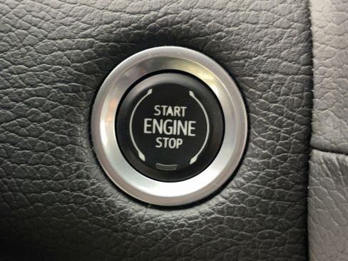 Used 2022 GMC Yukon Denali image 26