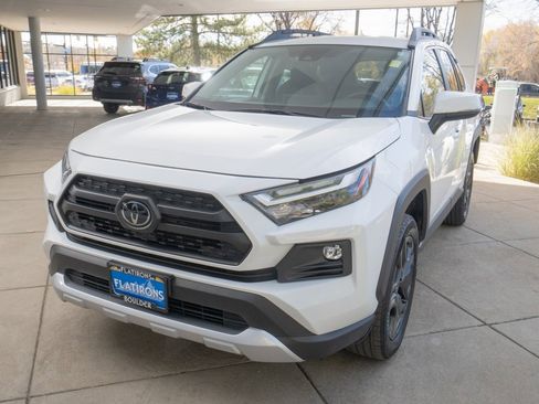 Used 2024 Toyota RAV4 Adventure image 3