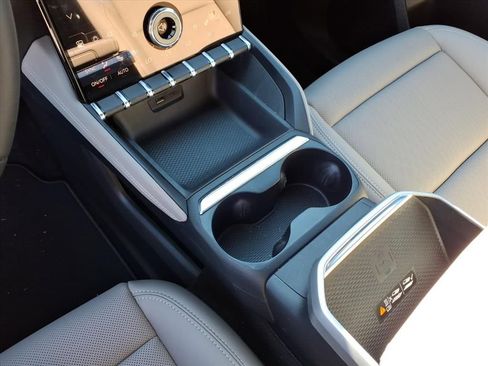 Used 2026 GMC Terrain Elevation w/ Elevation Premium Package image 26