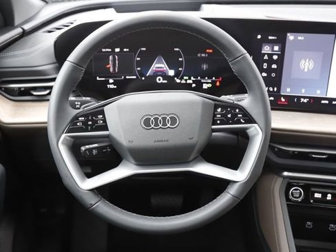 New 2025 Audi Q5 Premium Plus image 19