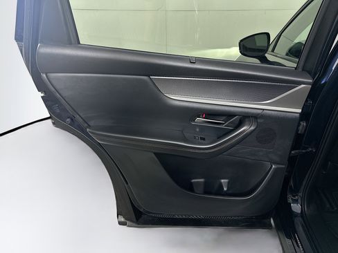 Used 2024 MAZDA CX-90 Plug-In Hybrid w/ Preferred image 27