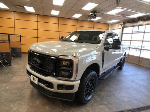 New 2026 Ford F350 Lariat w/ Black Appearance Package AWD/4WD image 3