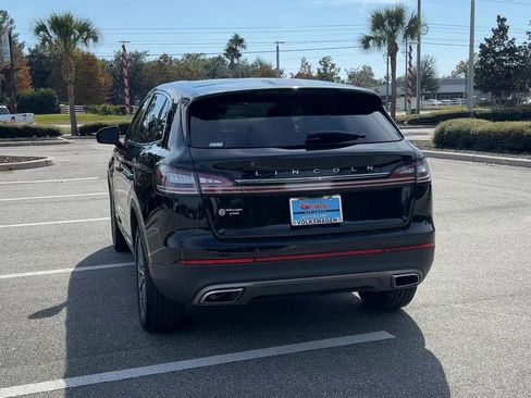 Used 2022 Lincoln Nautilus Reserve image 7