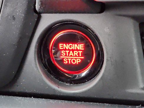 Certified 2025 Honda Pilot EX-L image 23