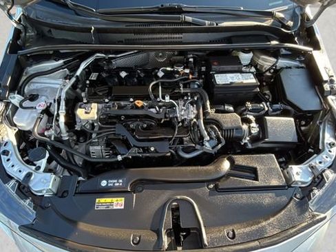 Used 2023 Toyota Corolla LE FWD image 32