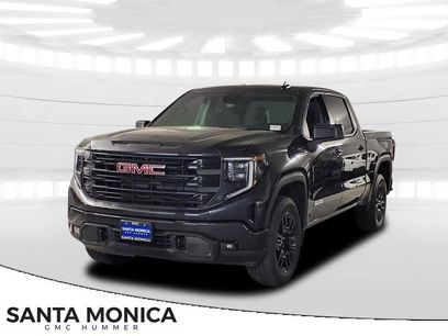 Used 2025 GMC Sierra 1500 Elevation