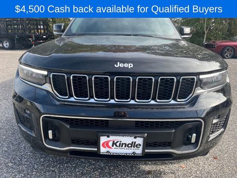 New 2025 Jeep Grand Cherokee L Overland w/ Luxury Tech Group IV image 2