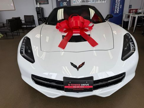 Used 2016 Chevrolet Corvette Stingray Coupe RWD image 24