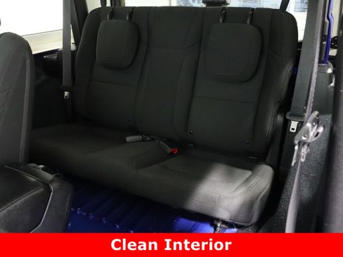 Used 2019 Jeep Wrangler Sport image 25