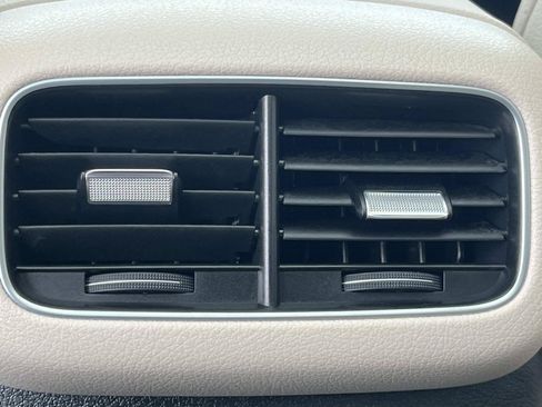 Certified 2025 Mercedes-Benz GLE 350 4MATIC image 14