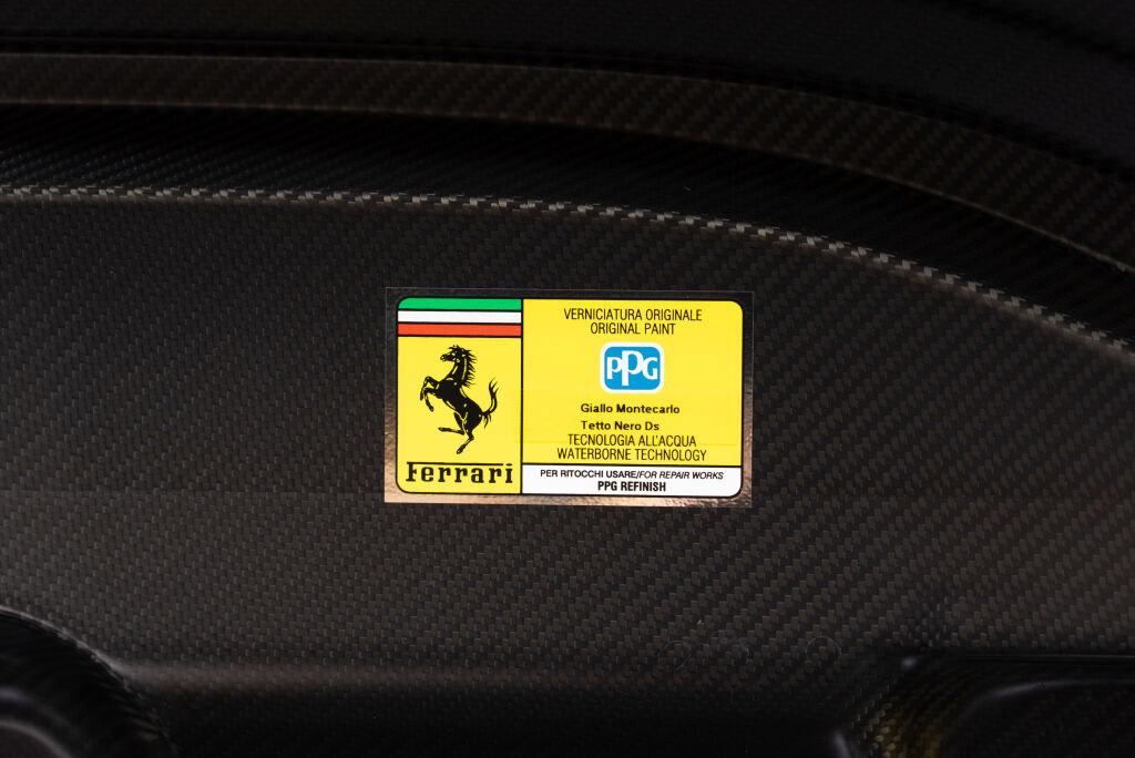 Used 2022 Ferrari SF90 Spider AWD/4WD image 32