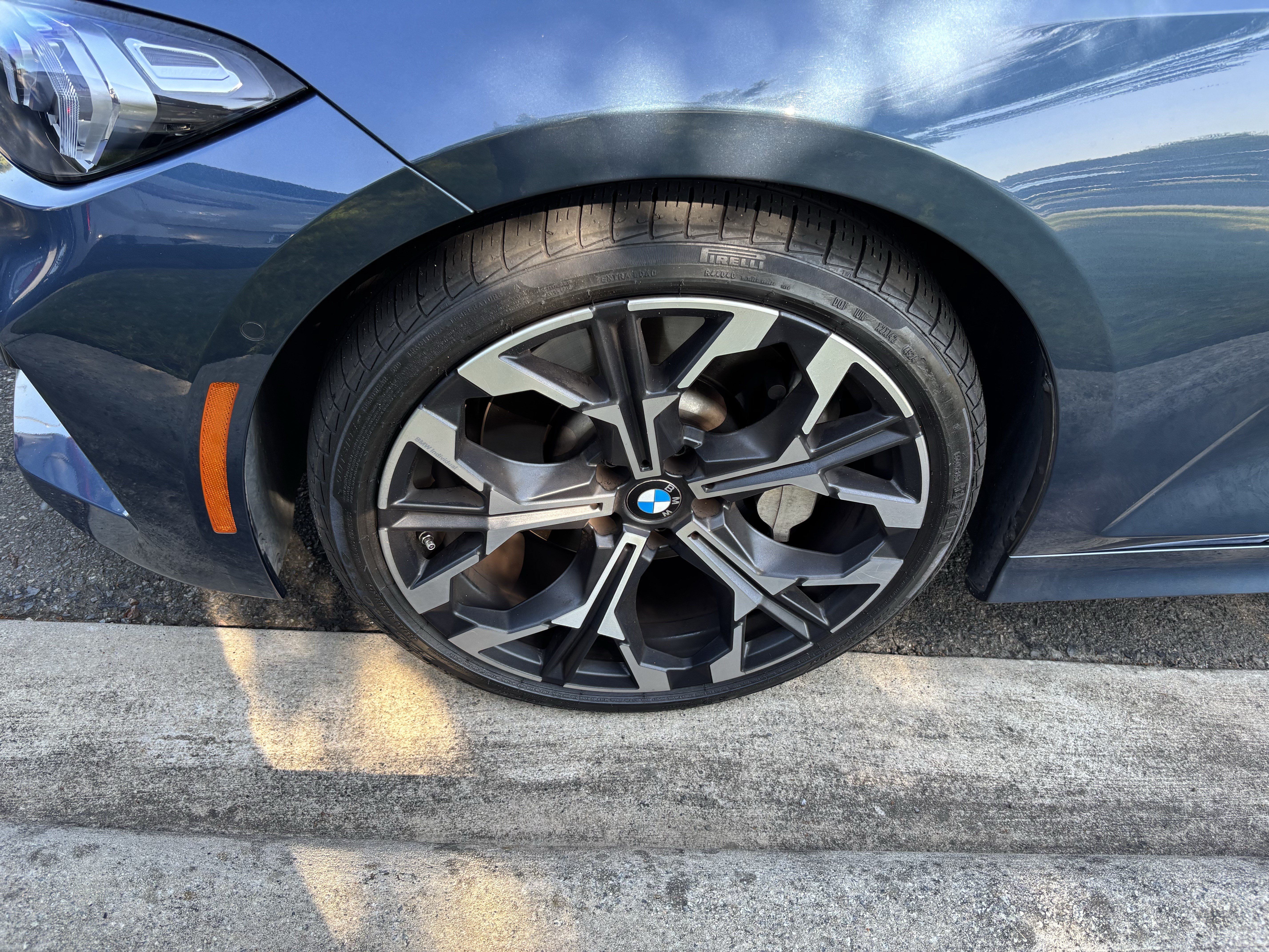 Certified 2025 BMW 330i Sedan RWD image 13