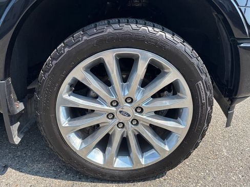 Used 2019 Ford F150 Limited AWD/4WD image 29