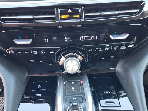 Certified 2023 Acura MDX SH-AWD w/ Technology Package image 23