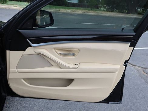 Used 2011 BMW 535i xDrive Sedan AWD/4WD image 26