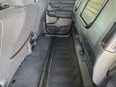 Certified 2023 Honda Ridgeline Sport image 32