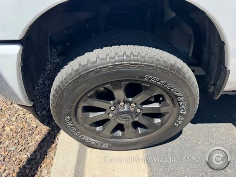 Used 2025 RAM 3500 Laramie AWD/4WD image 8