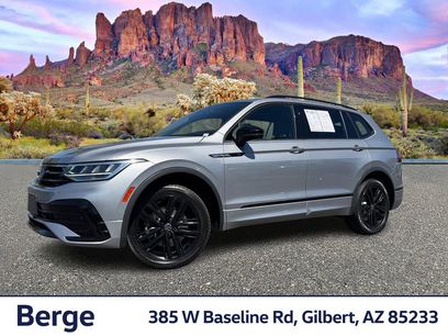 Used 2022 Volkswagen Tiguan SE R-Line